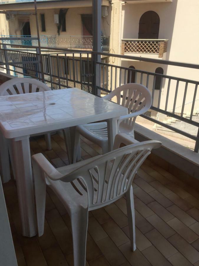 Casa Di Paolo Daire Giardini Naxos Dış mekan fotoğraf